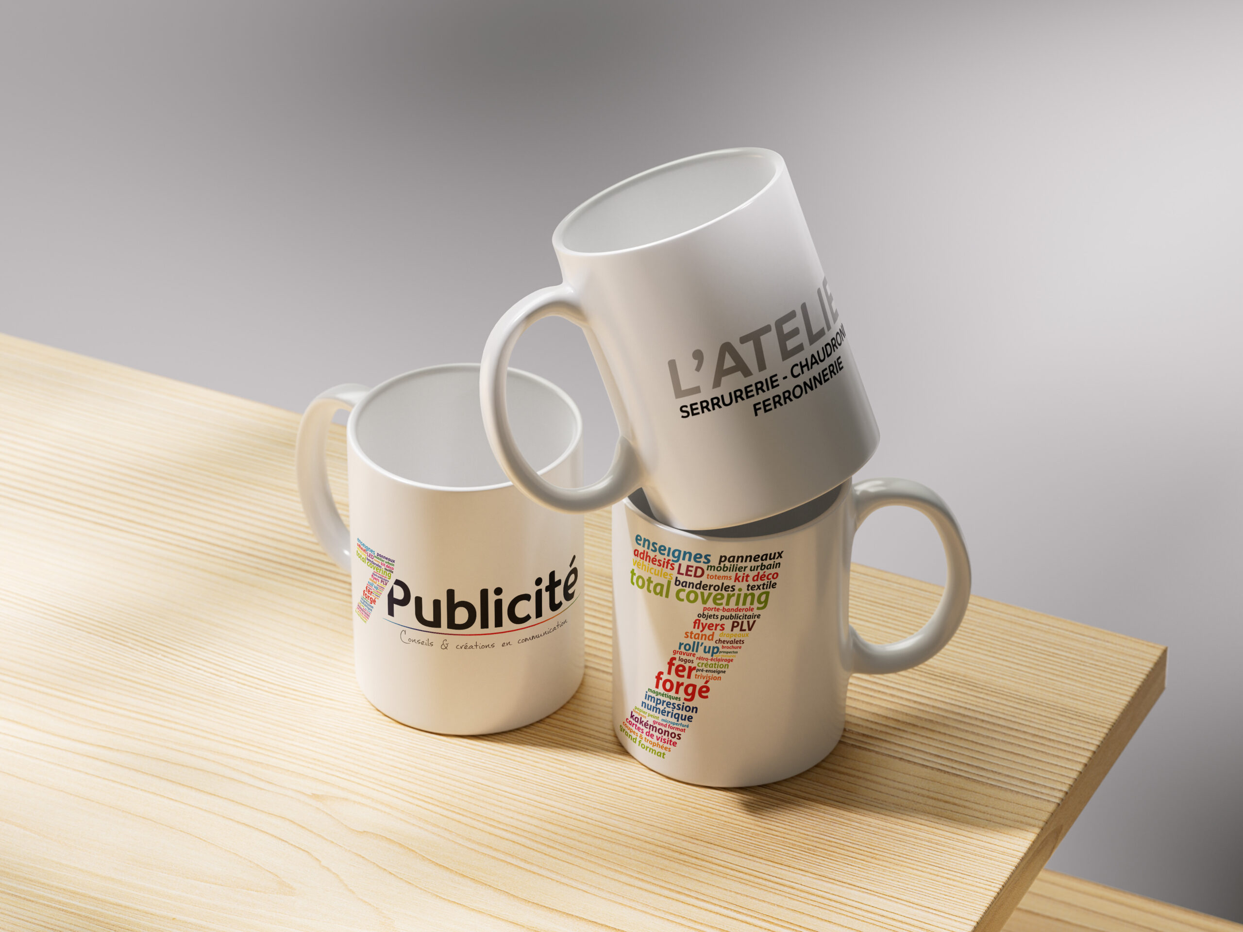 Tasse en céramique blanche